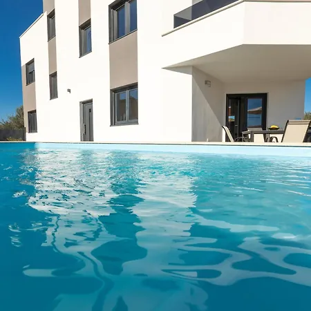 Villa Lada In Sv Petar Na Moru With Swimming Pool Sveti Filip i Jakov