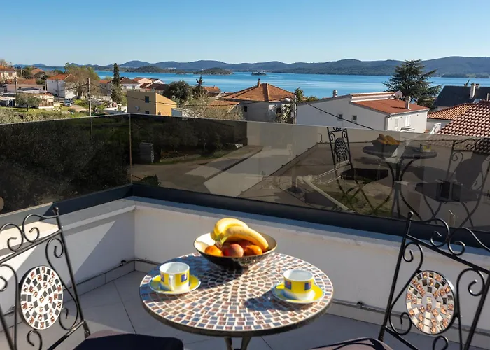 Lada In Sv Petar Na Moru With Swimming Pool Villa