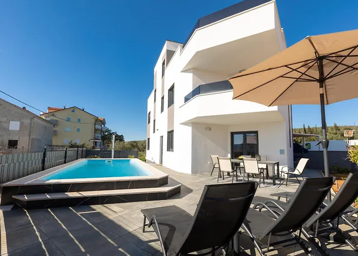 Villa Lada In Sv Petar Na Moru With Swimming Pool *